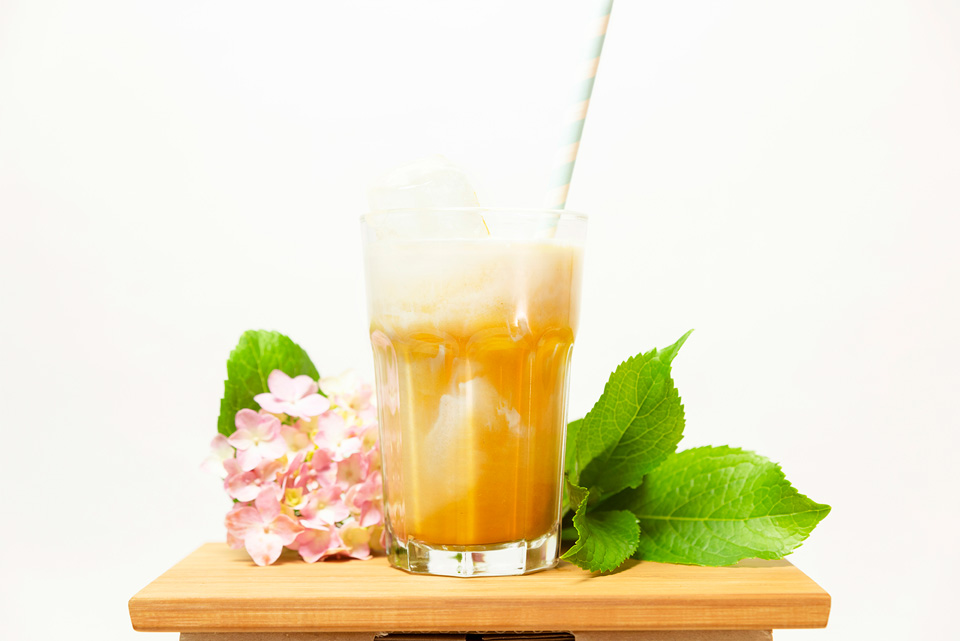 iced golden latte hotel sauce zaragoza
