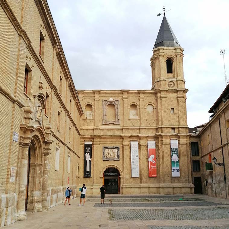 Museo dell'Origami di Saragozza Edificio scolastico