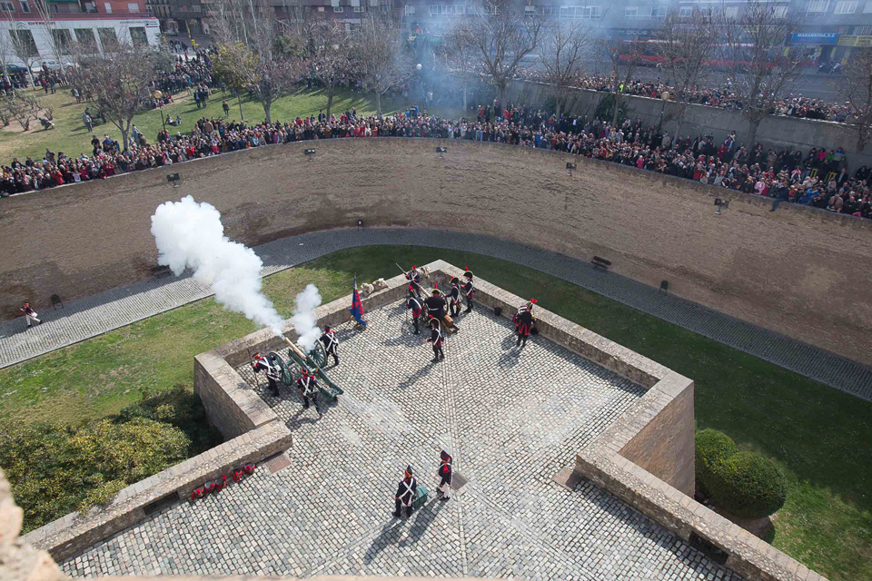 Reconstitution historique du siège de Saragosse
