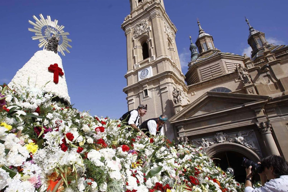 Mantle of Flowers of the Virgin of Pilar of Saragossa