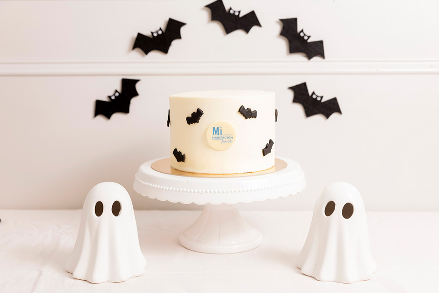 Wednesday Addams' favorite cake