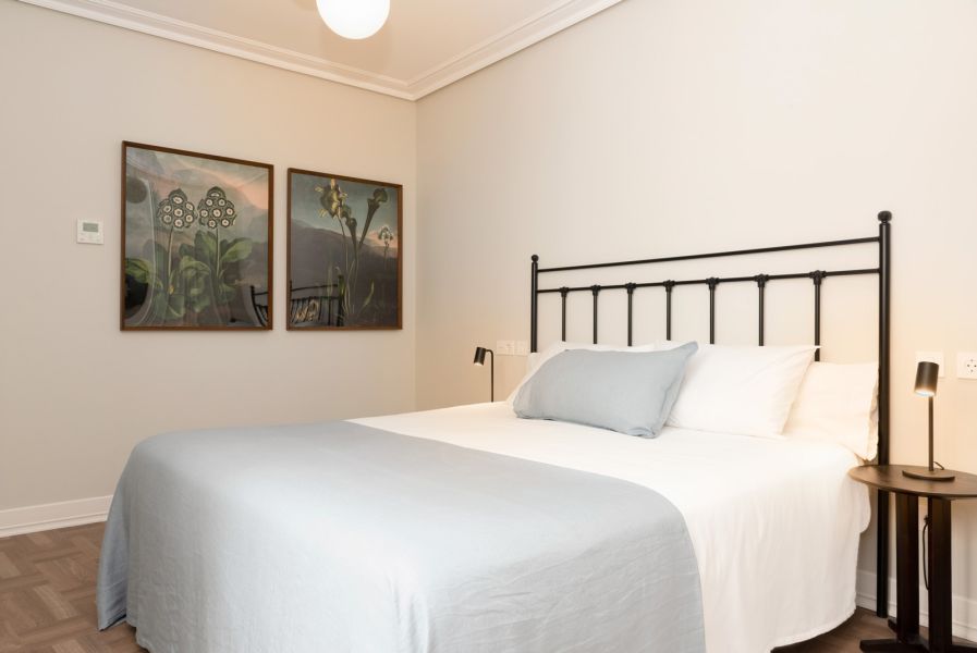 interior comfort double room hotel sauce zaragoza 03