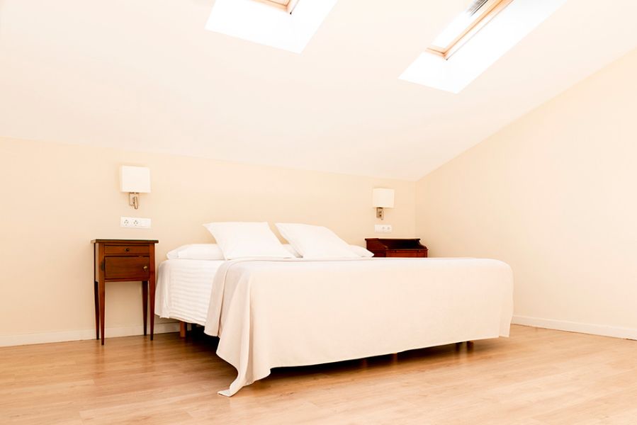 hotel sauce zaragoza habitacion atico 03