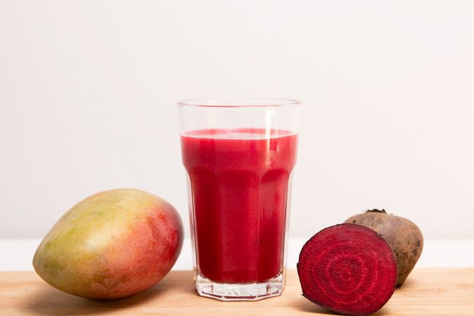 frullati di barbabietola e mango