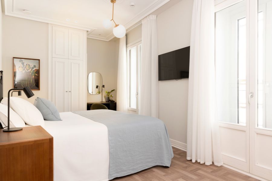 superior double room 2 balconies hotel sauce zaragoza 01
