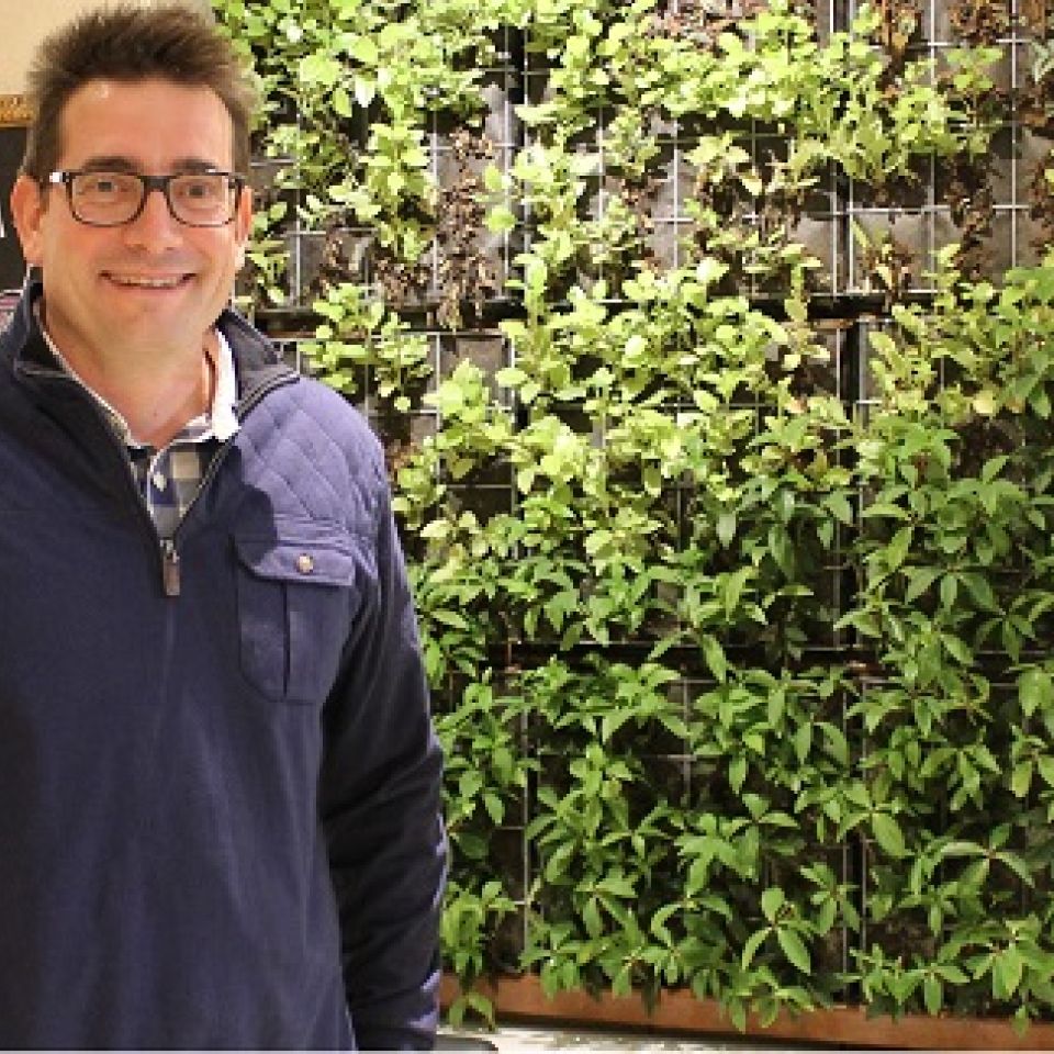 Intervista a Jesús Castiello: Il giardiniere verticale